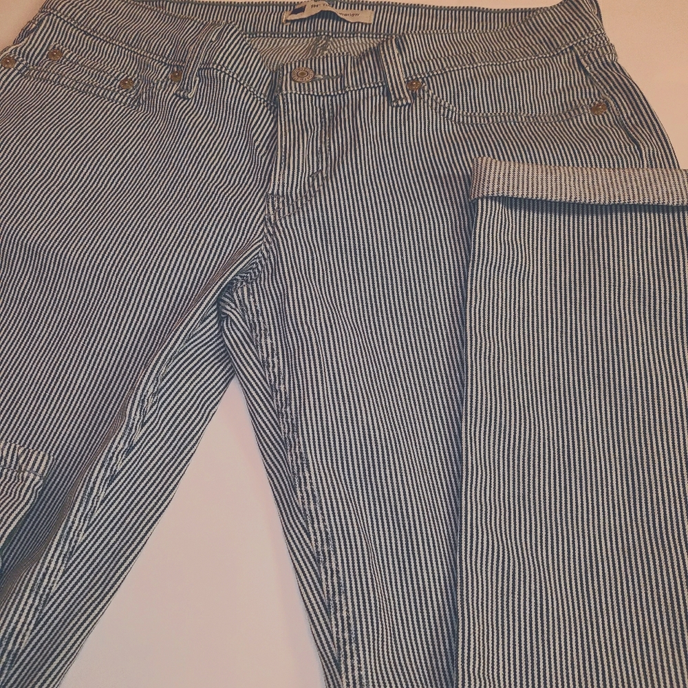 Levis: Blue Pinstripe 524 Too Superlow 30x32
